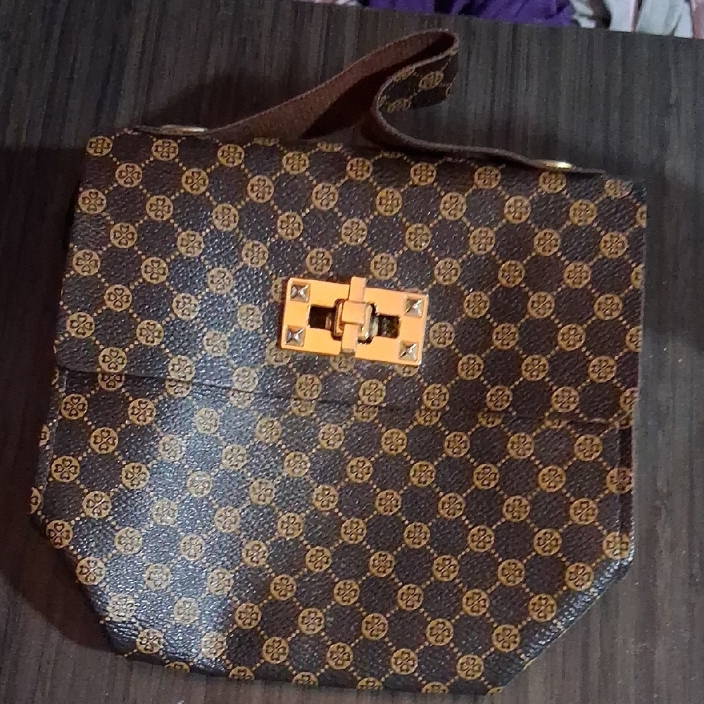 OLOEY Handbag